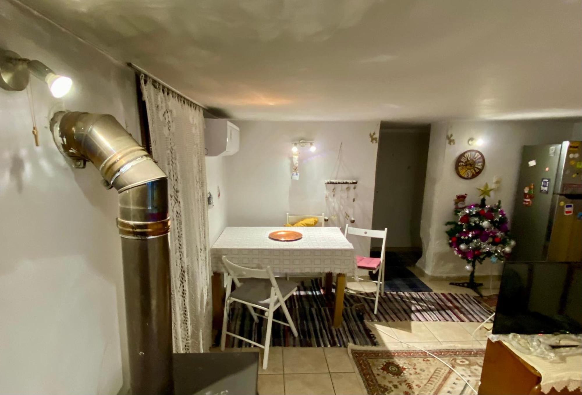 20 Mins From Centre, Rural House Holiday home *