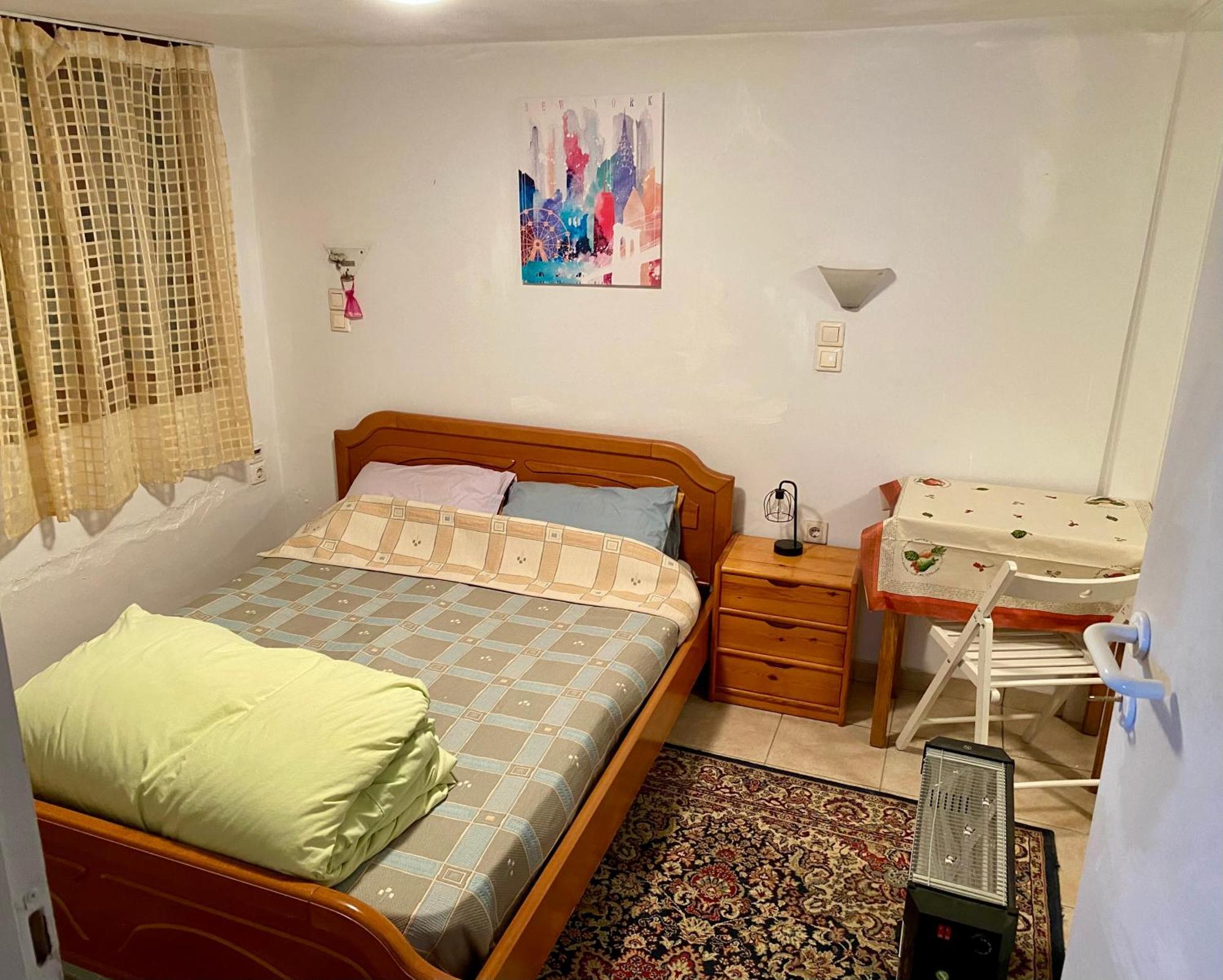20 Mins From Centre, Rural House Holiday home Athens