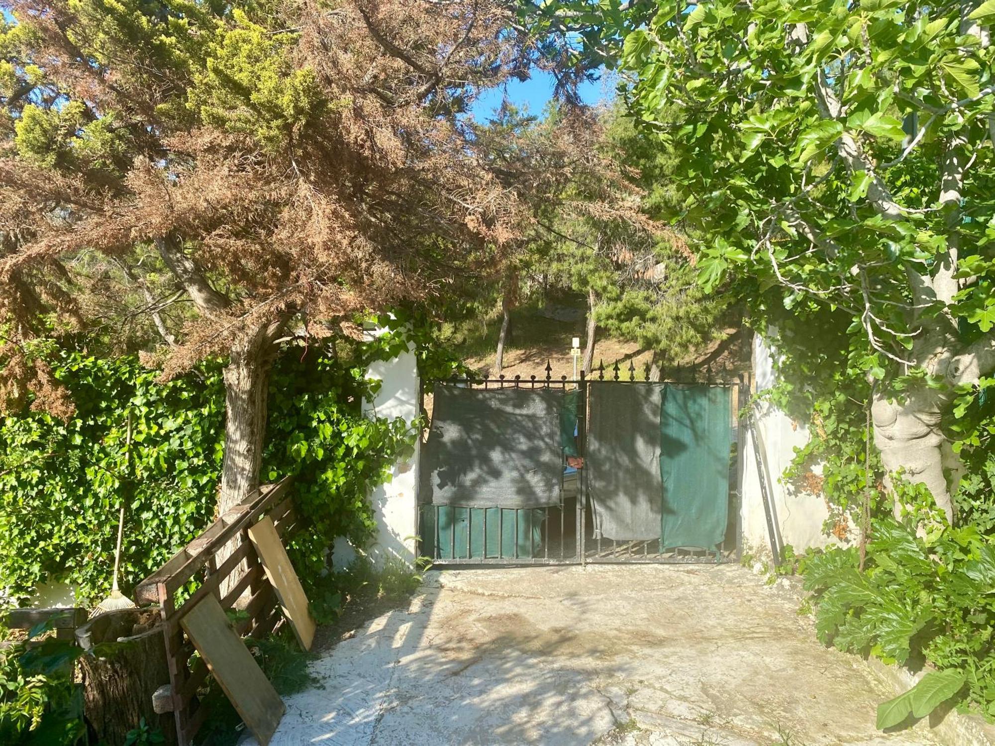 20 Mins From Centre, Rural House Holiday home