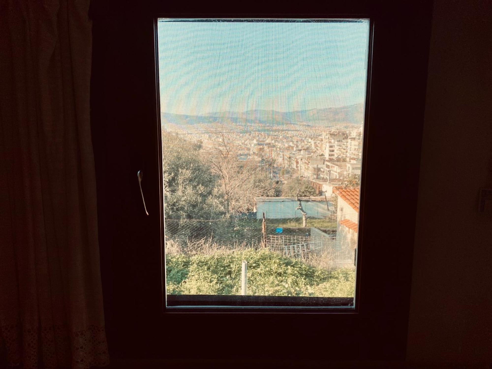 20 Mins From Centre, Rural House *